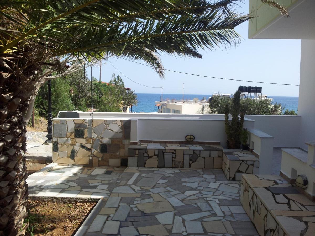 אגיה פוטיה Stefanos Apartments מראה חיצוני תמונה