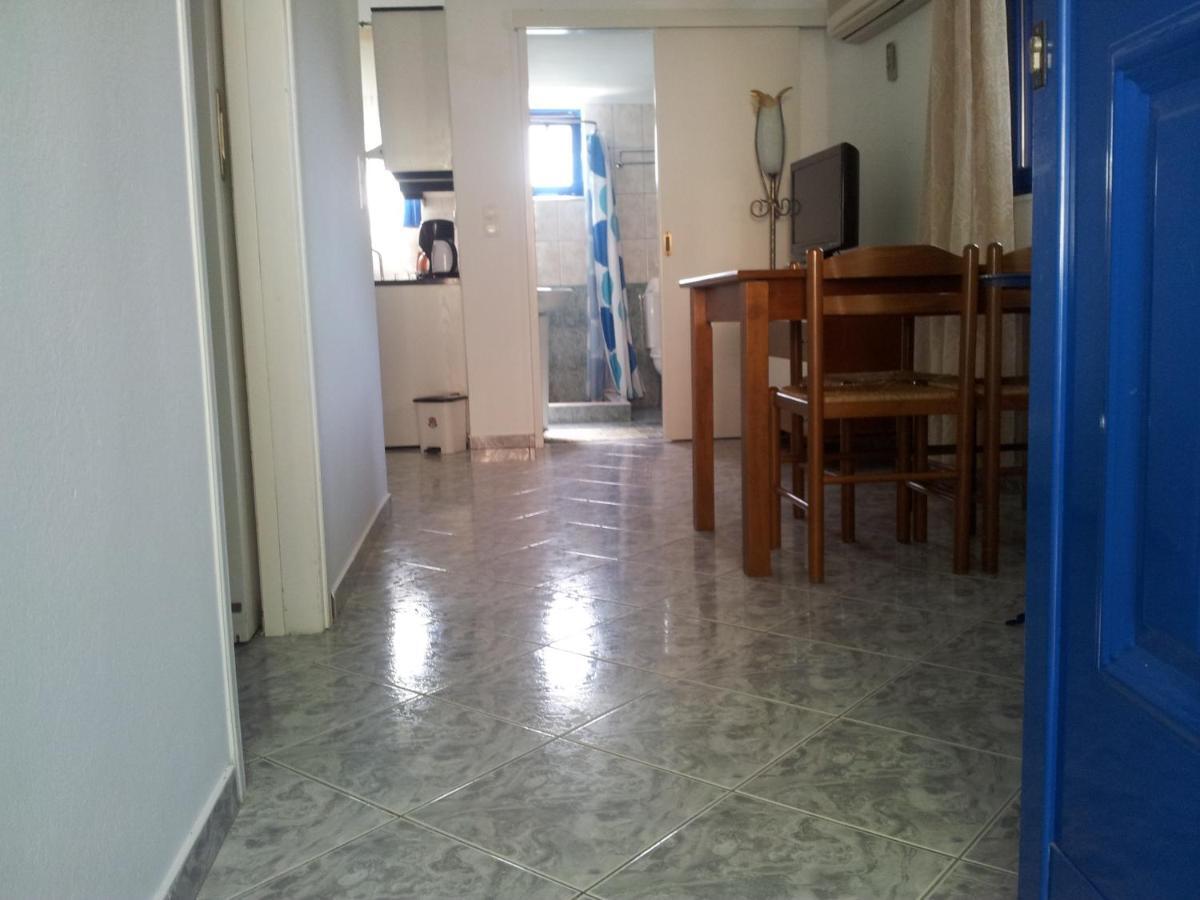 אגיה פוטיה Stefanos Apartments חדר תמונה