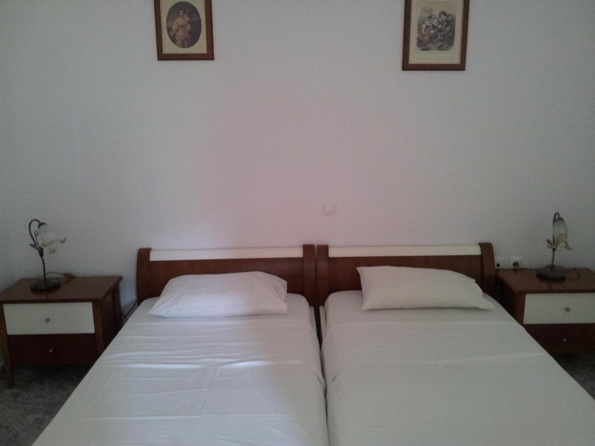 אגיה פוטיה Stefanos Apartments חדר תמונה