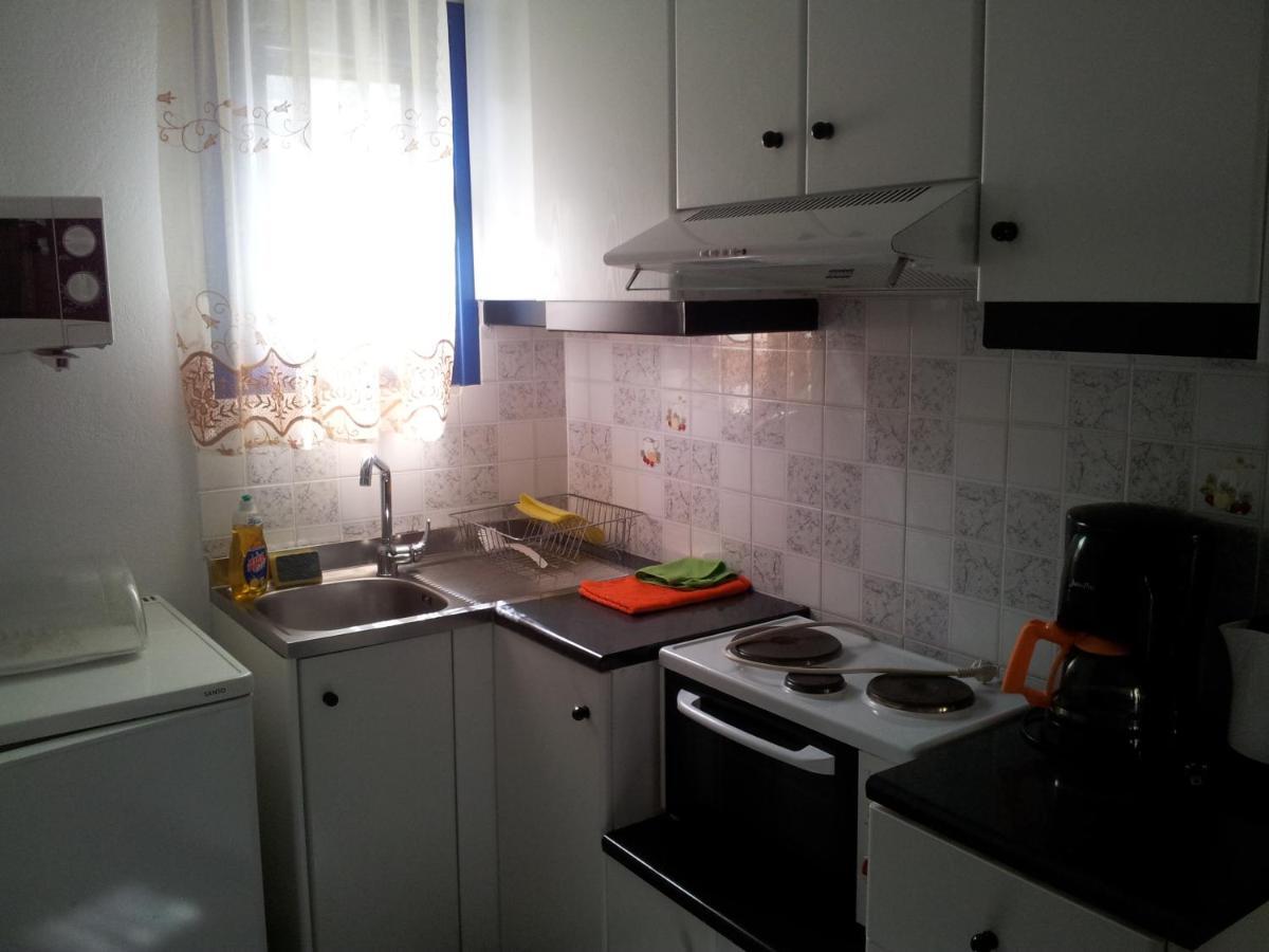 אגיה פוטיה Stefanos Apartments חדר תמונה